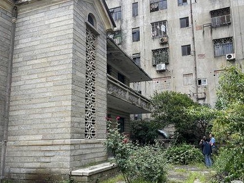 司晓迪称睡遍顶流引爆内娱风暴，鹿晗范丞丞等纷纷辟谣