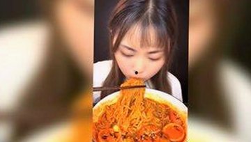 娱乐圈那些年爆出的五大女星吃瓜故事，背后真相竟然这样！